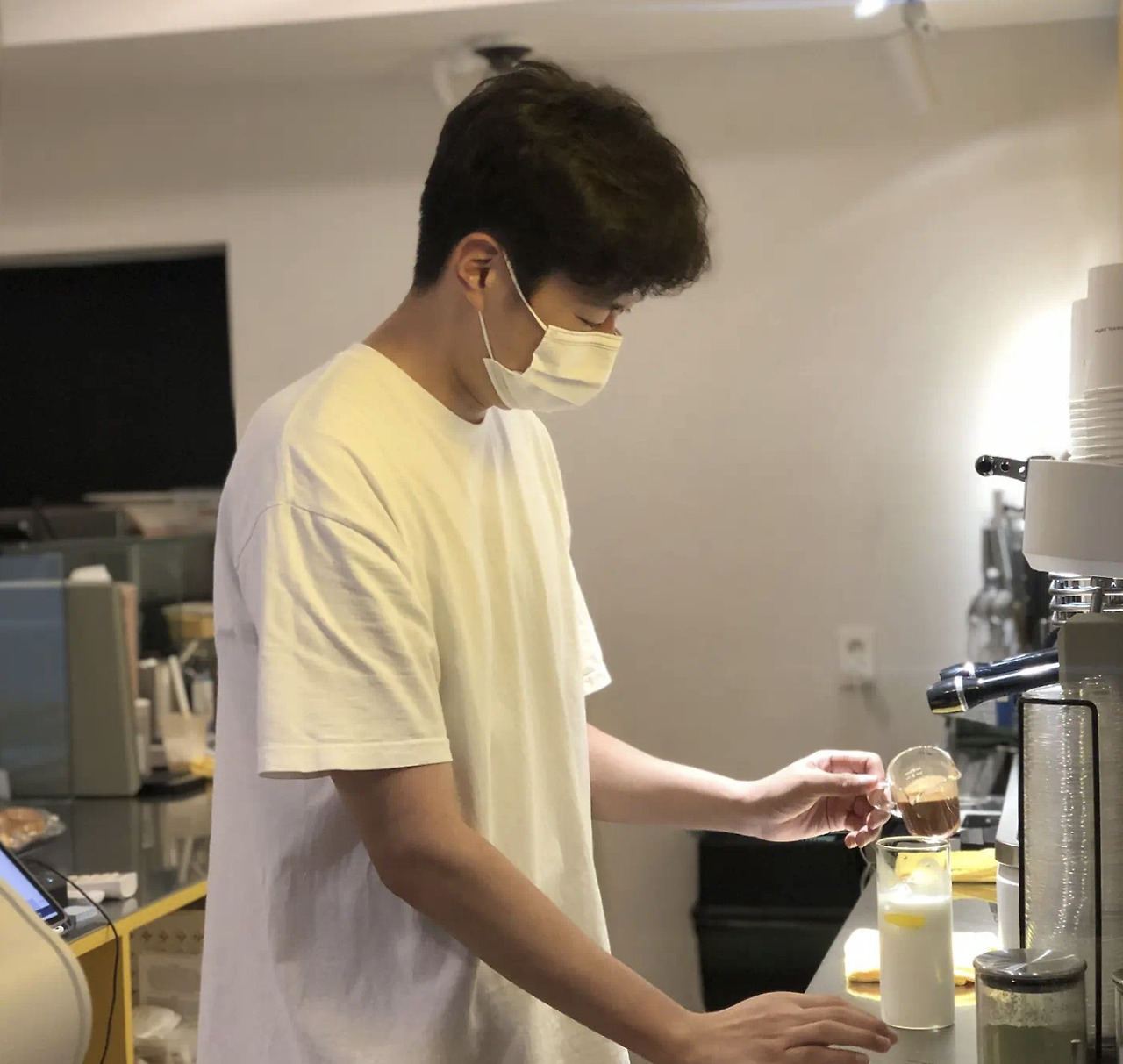 스크린샷 2022-02-22 오전 11.49.10.jpg