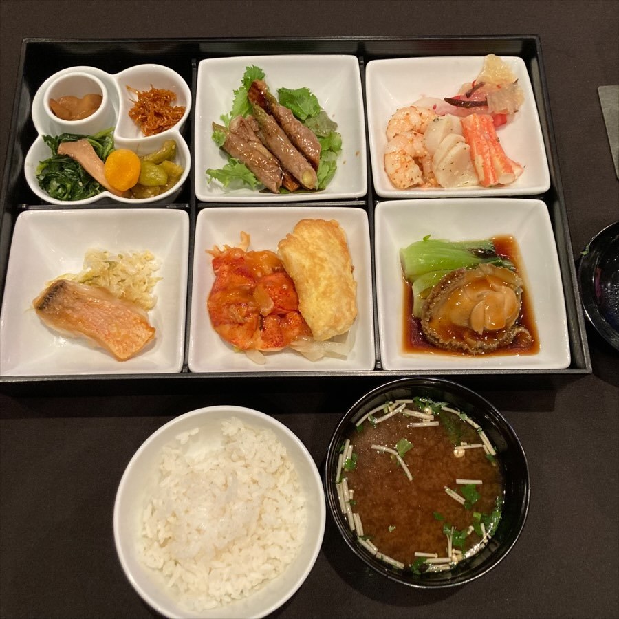 Bento box at J-CSIS 2025.jpg