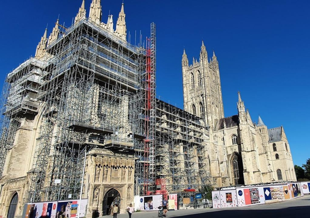 캔터베리 대성당.jpg