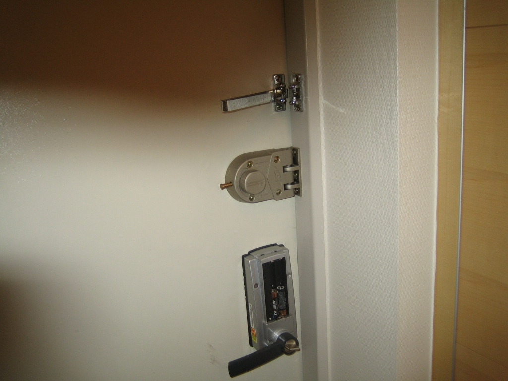 집에 도둑이.jpg