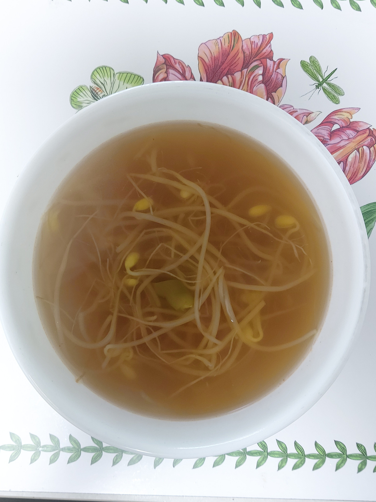 52-1. 어릴 때 아버지가 약주를 한 다음날 아침 우리 식구들은 으레 콩나물을 먹었다 20240702_102711.jpg