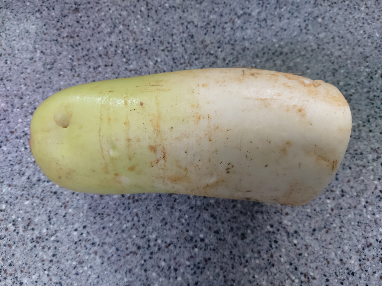 3-1. 밥상 음식의 식재료 중에서 덩치가 크고 무거운 무 20240727_135507.jpg