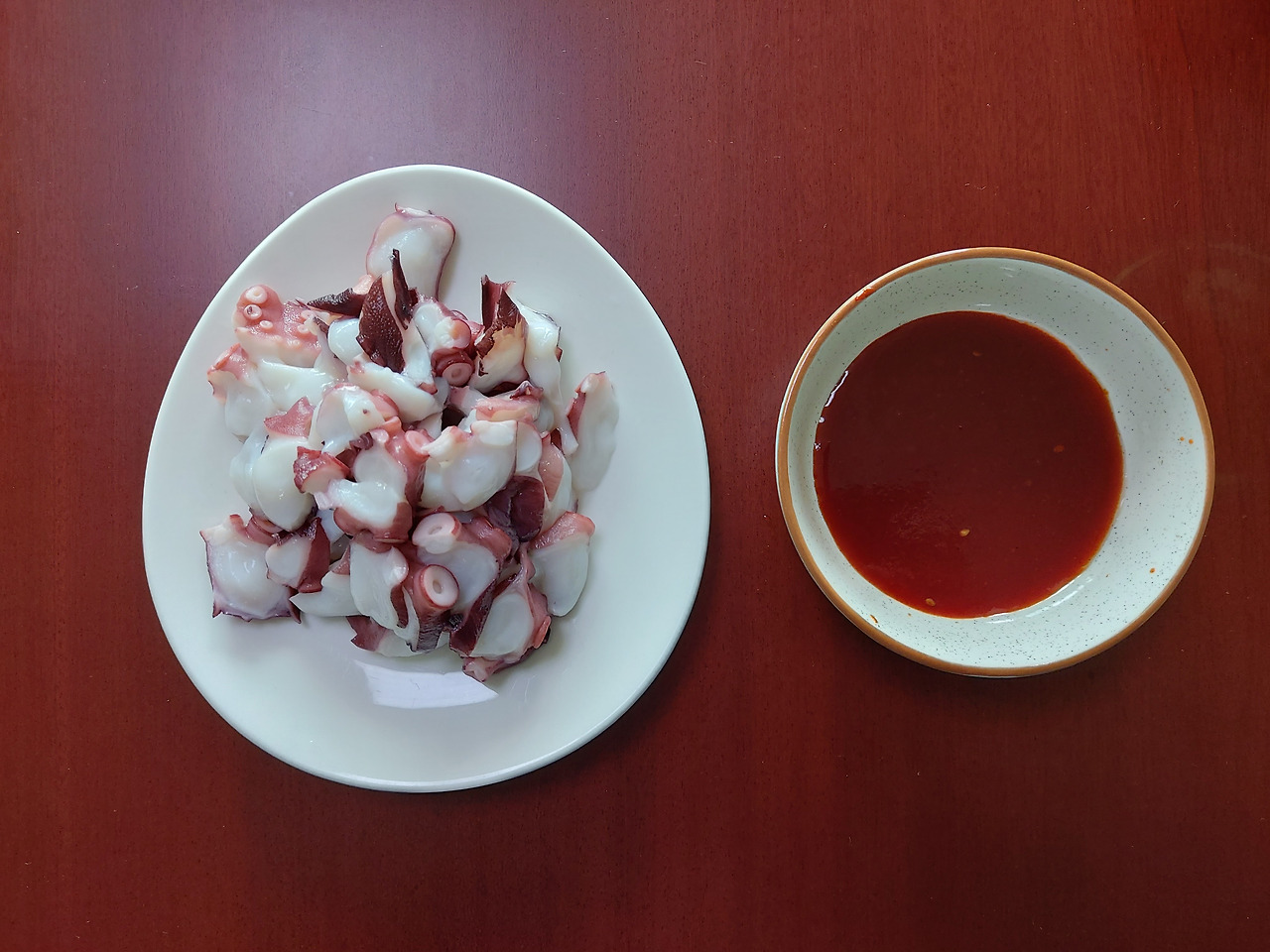 26-2. 문어숙회와 초장 20240917_105249.jpg