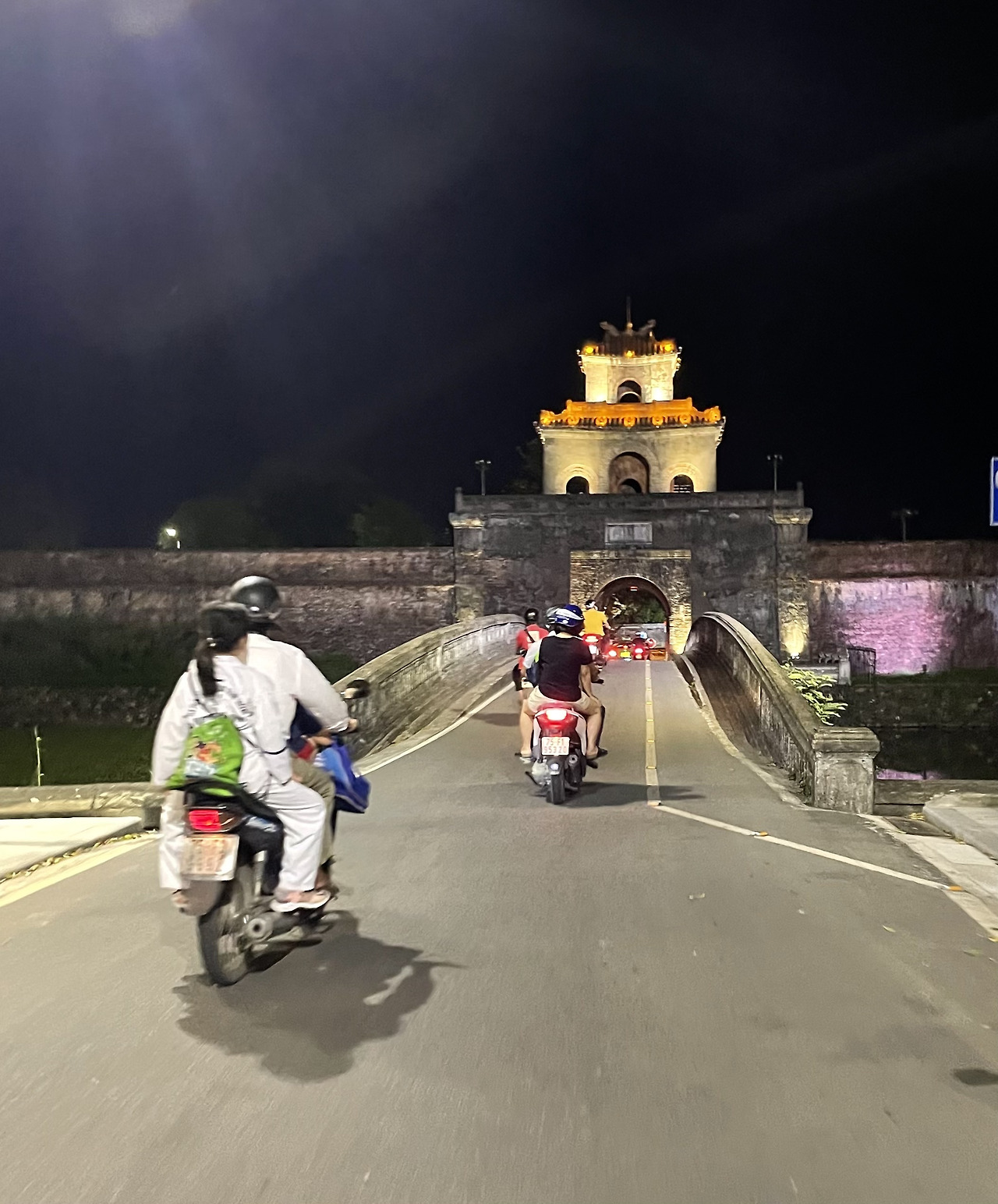 P20220604_211657375_A6B798BA-C744-4DA3-8ED6-F186B3B32CAE (1).jpg