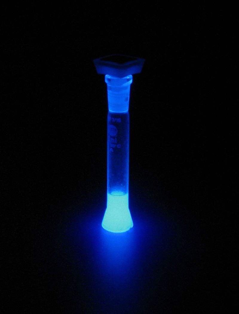800px-Luminol2006.jpg