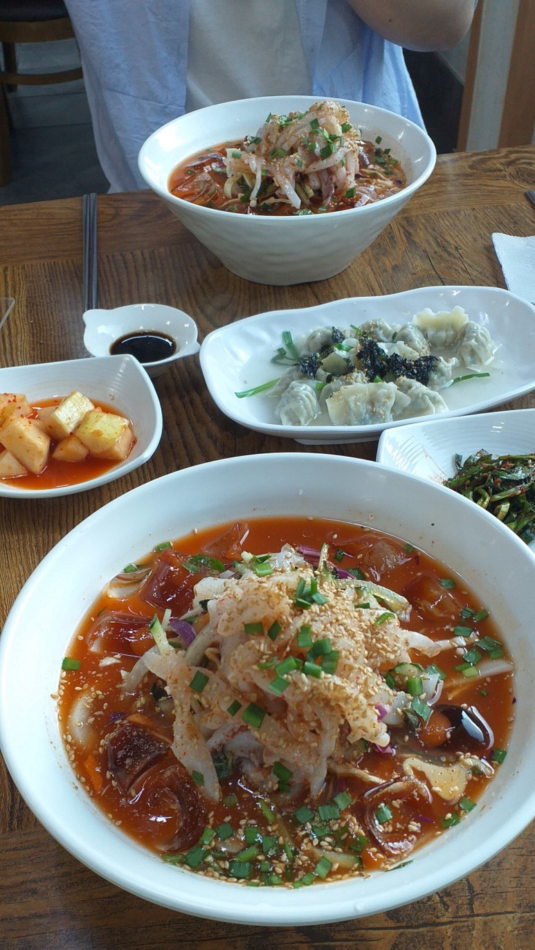 앙끄레 국수.jpg