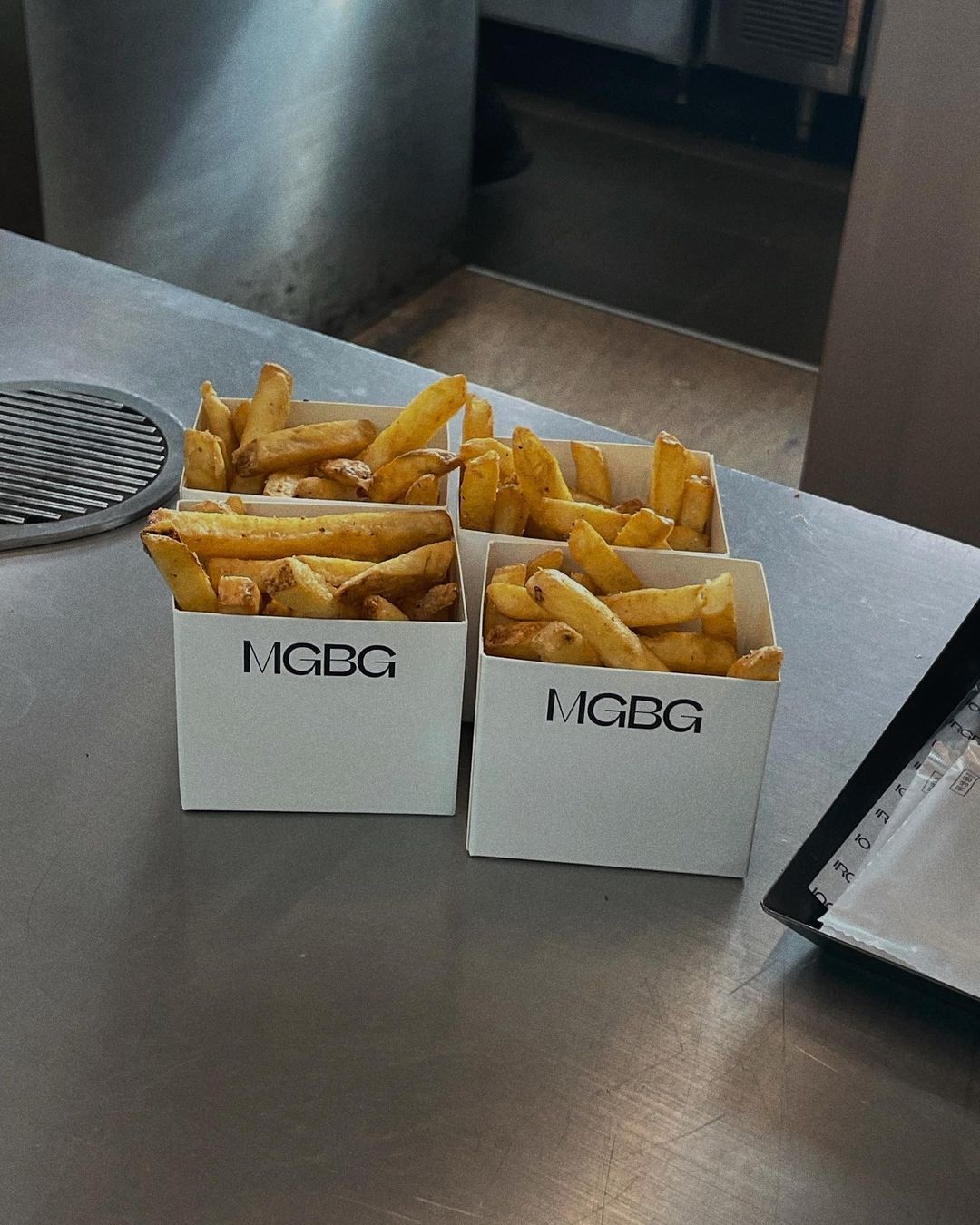 @mellitulus_ 무지버거3.jpg