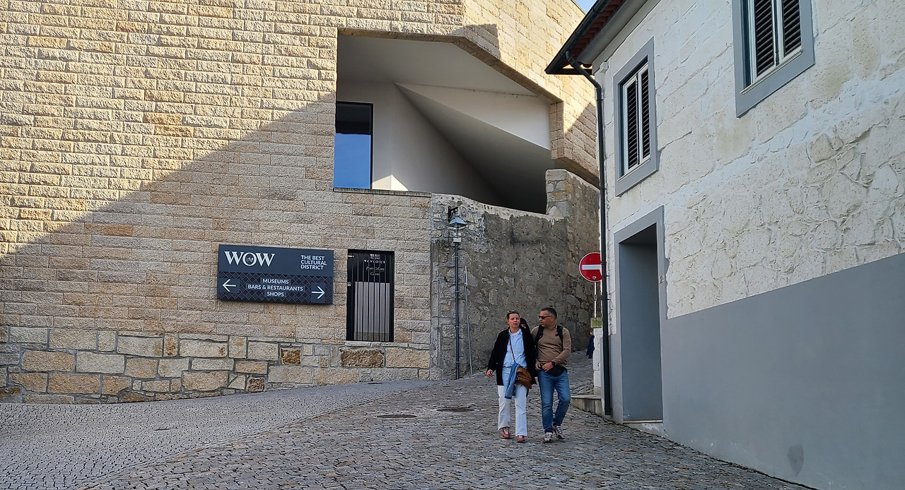 와이너리 골목.jpg