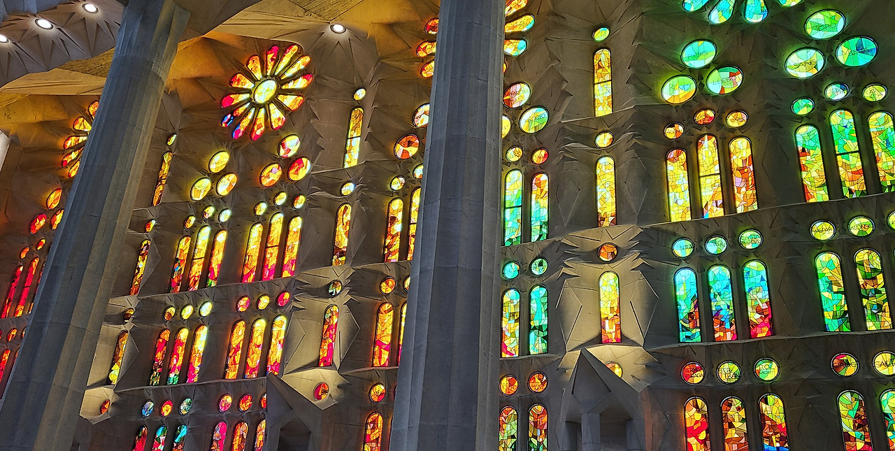 스테인드 글라스.jpg