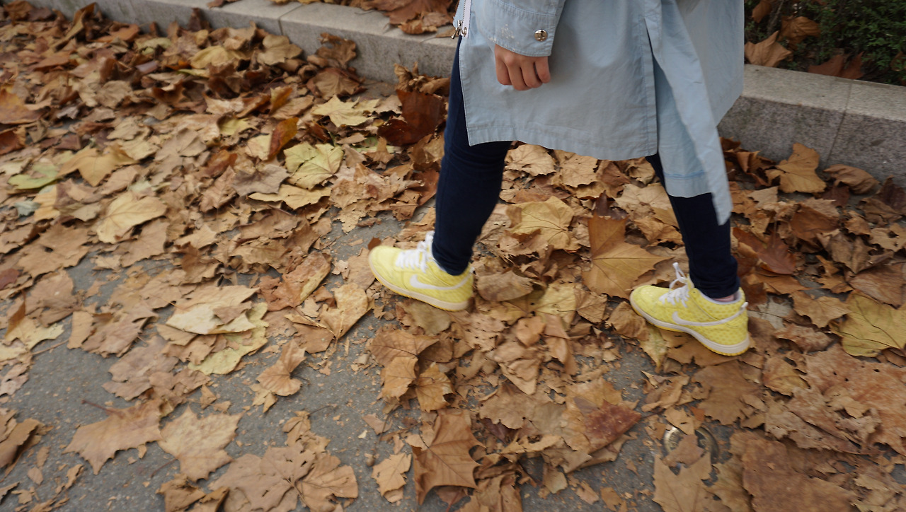 202012 흐지부지hzbz_우주인터뷰_흐지_Sub Photo5.jpg