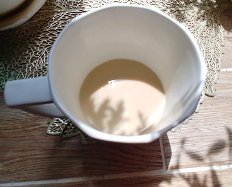 햇빛 한 스푼.jpg