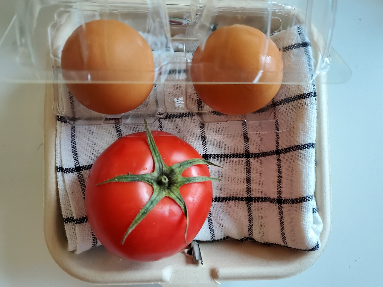 상자내부 소금통 빼고.jpg