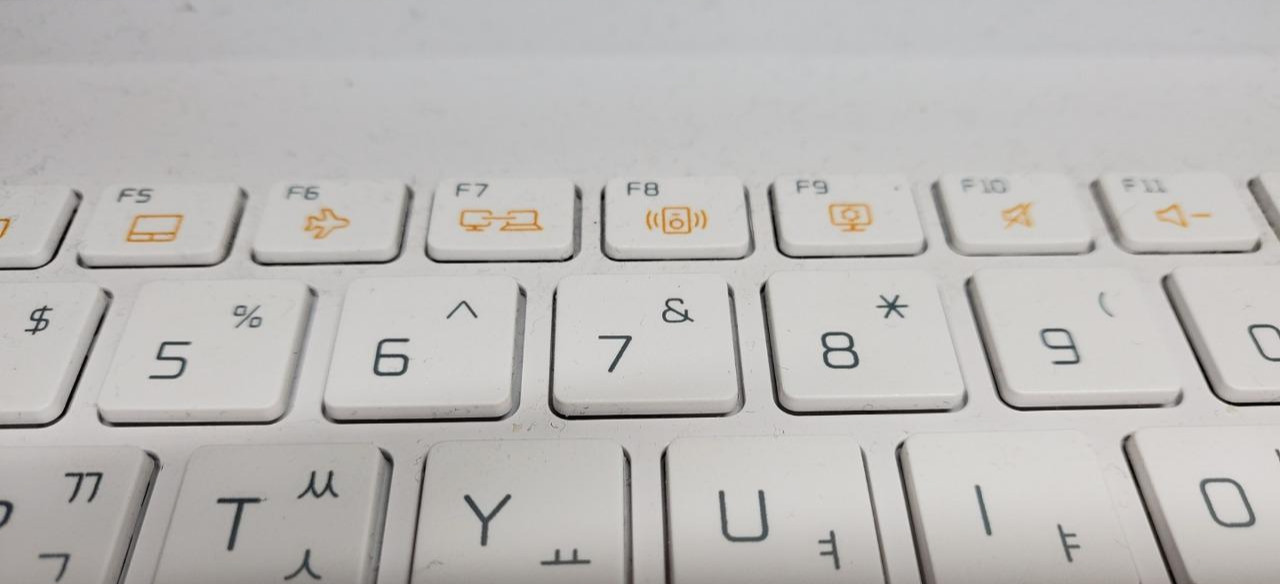 컴퓨터 자판.jpg