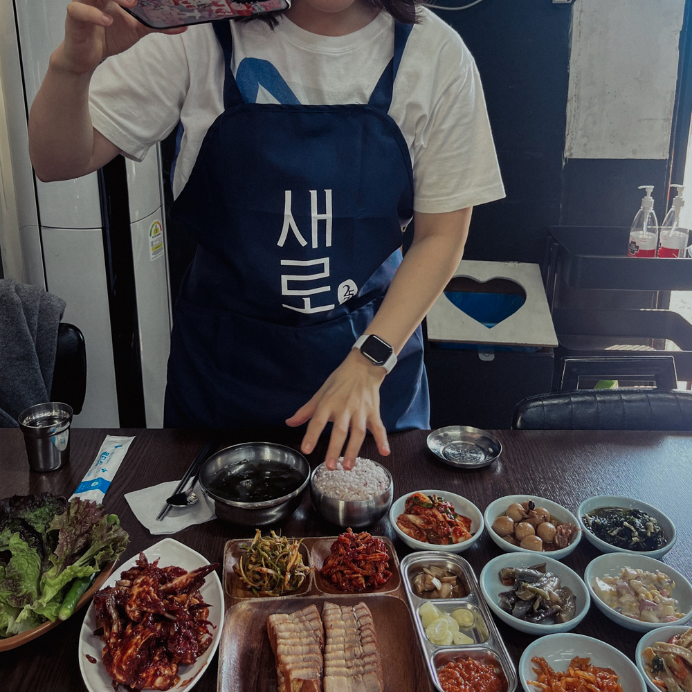 5_7. 식사_여행사진.jpg