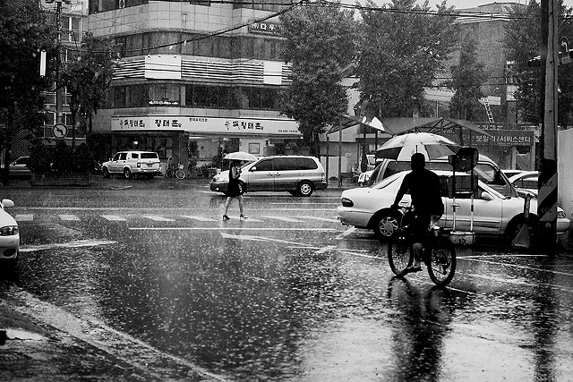 rain_s.jpg