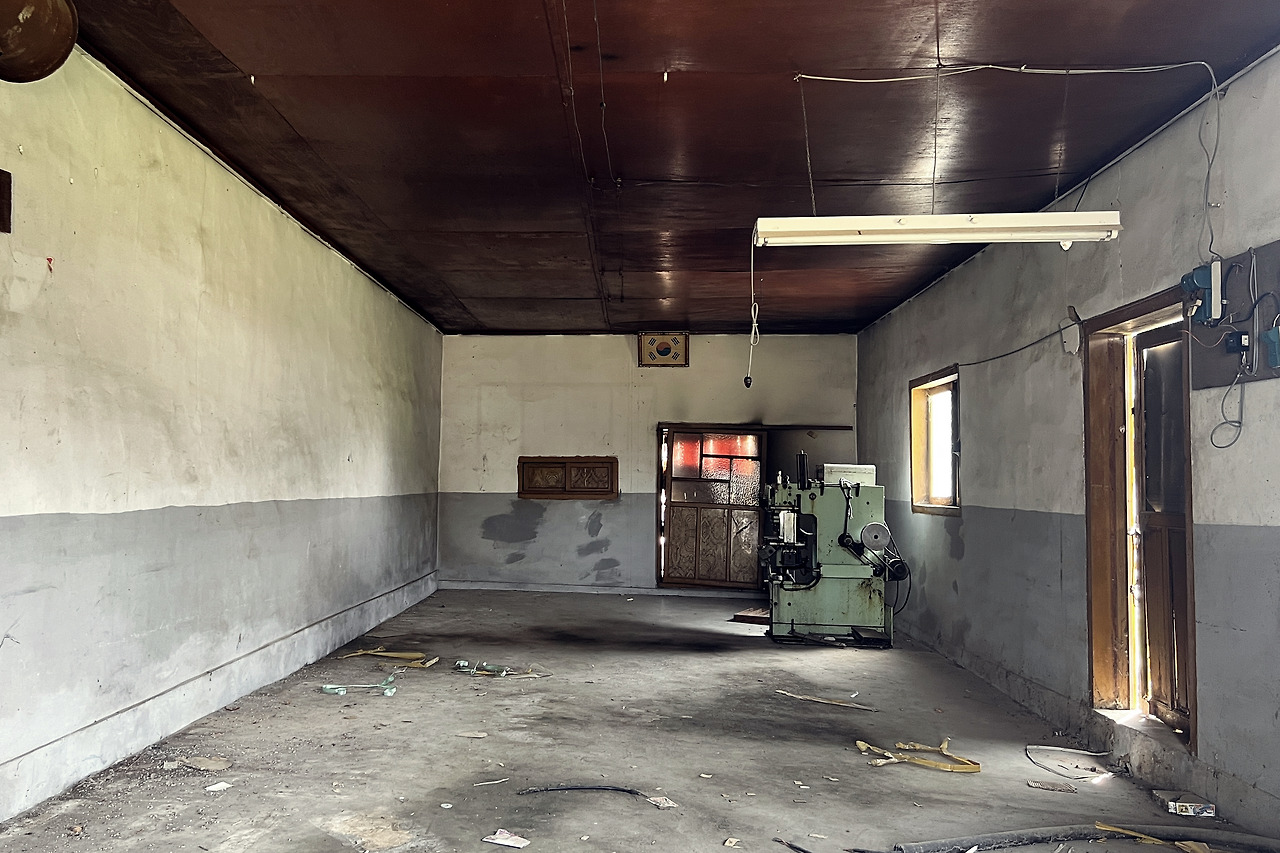 43 2023-05-16 10.29.44 s c.jpg