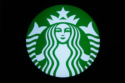 starbucks-gfaf101a6f_1920.jpg