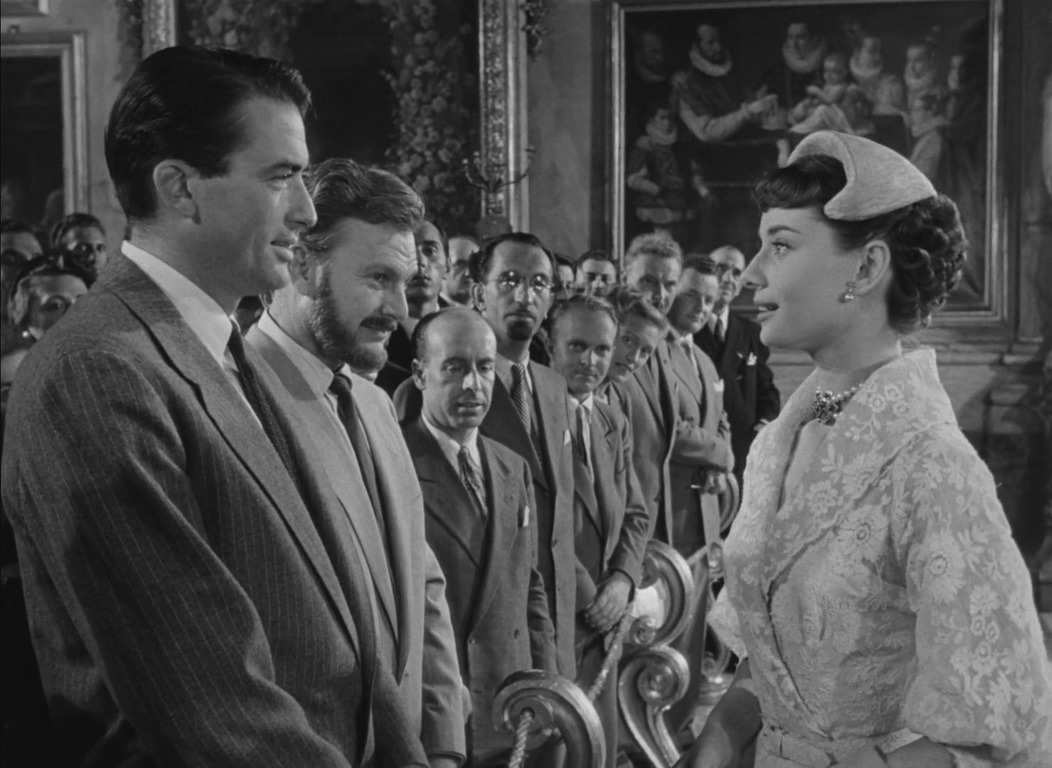 Roman.Holiday.1953.REMASTERED.1080p.BluRay.H264.AAC-RARBG.mp4_20240716_083033.172.jpg