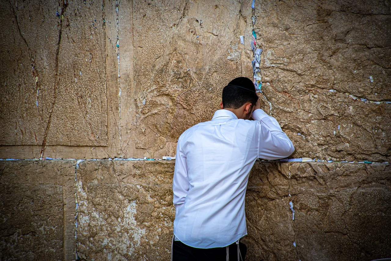 the-western-wall-4598836_1280 (1).jpg