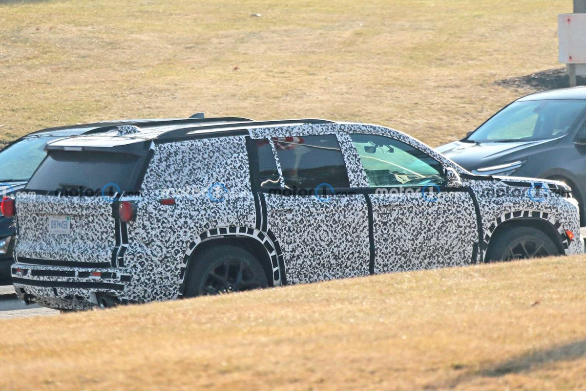 6_쉐보레 트래버스 풀체인지 테스트카_Motor 1.jpg