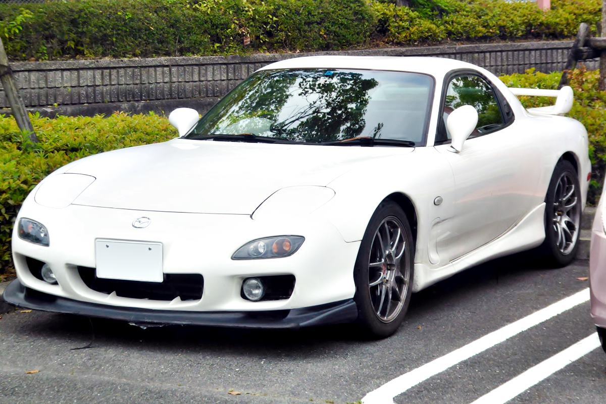 마쓰다 RX-7 위키피디아.jpg