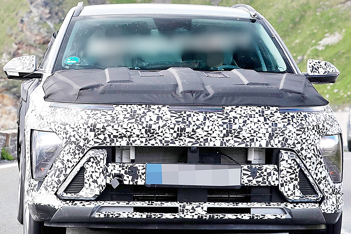 0_현대 코나 테스트카_MotorAuthority.jpg