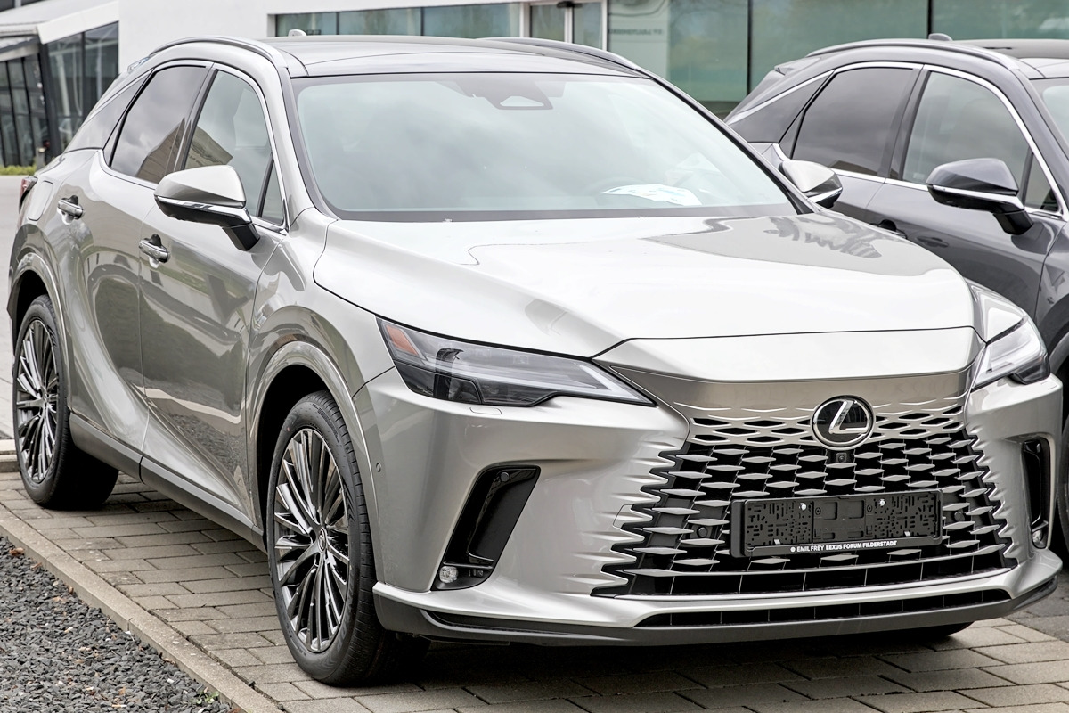 4_렉서스 RX_'Wikipedia'.jpg