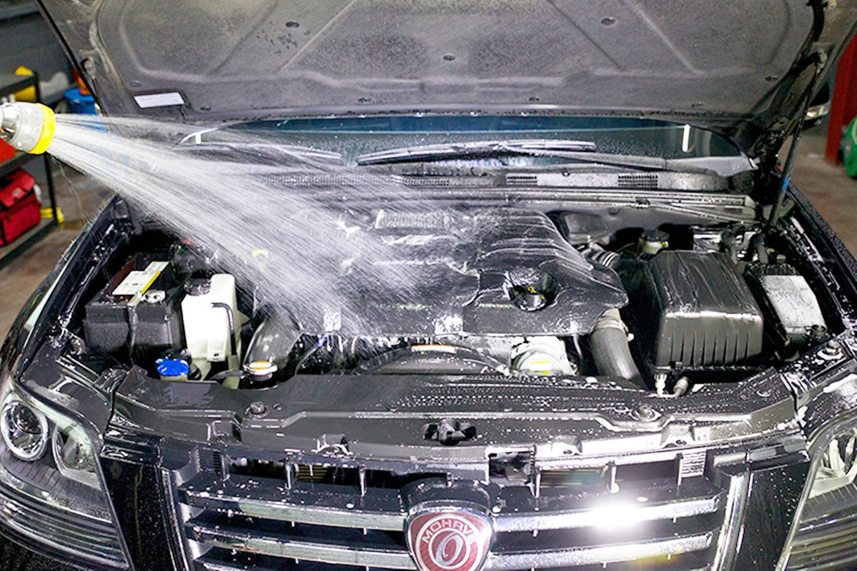 오토브라이트 다이렉트 엔진룸 물청소.jpg