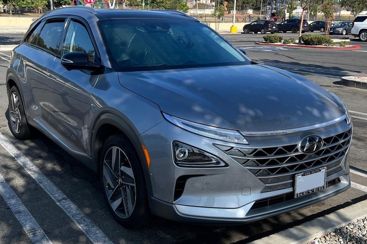 현대자동차 넥쏘.jpg