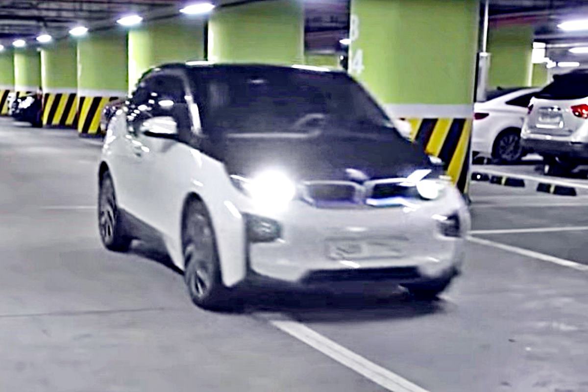 BMW i3 Youtube 카 앤 라이프.jpg