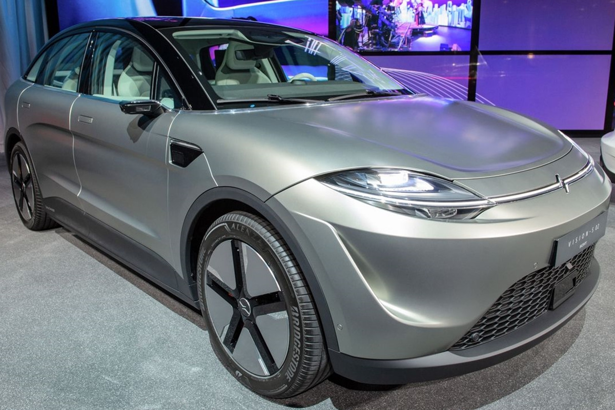 4_소니 비전 S 02_Bloomberg.jpg