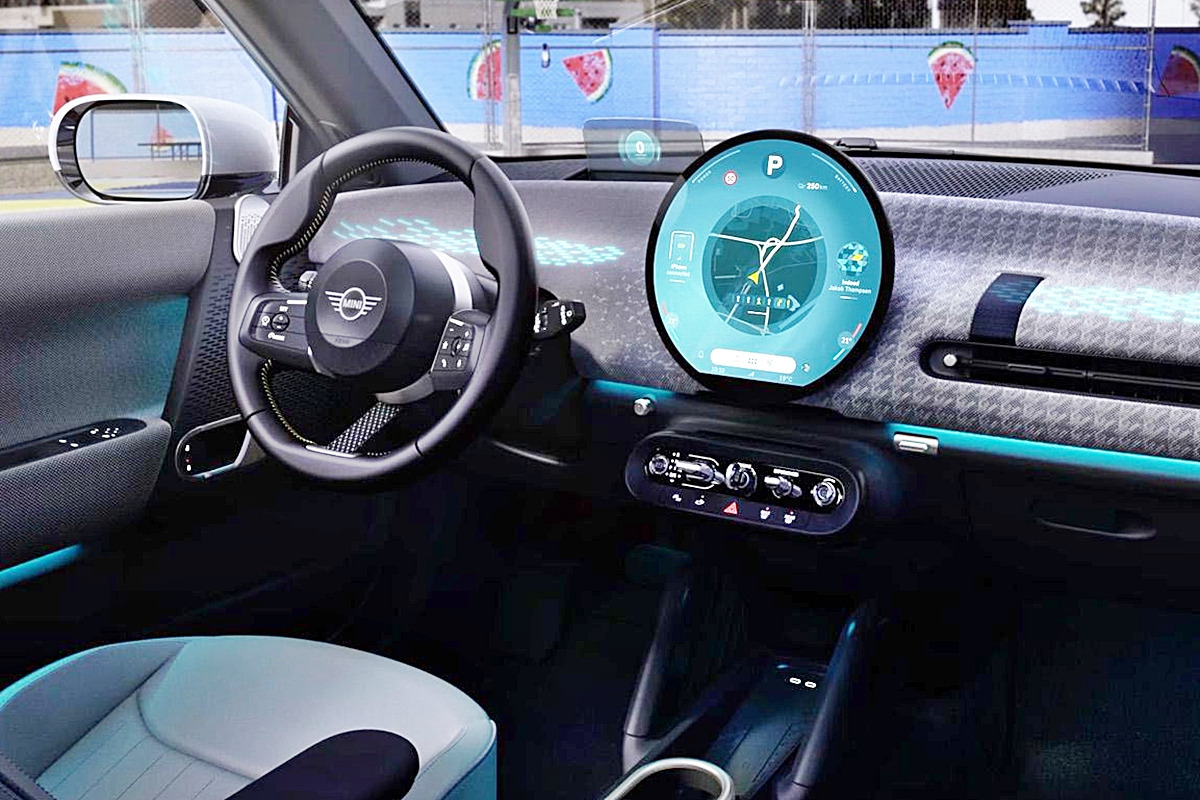 0_신형 미니 쿠퍼 인테리어_'BMW Blog'.jpg