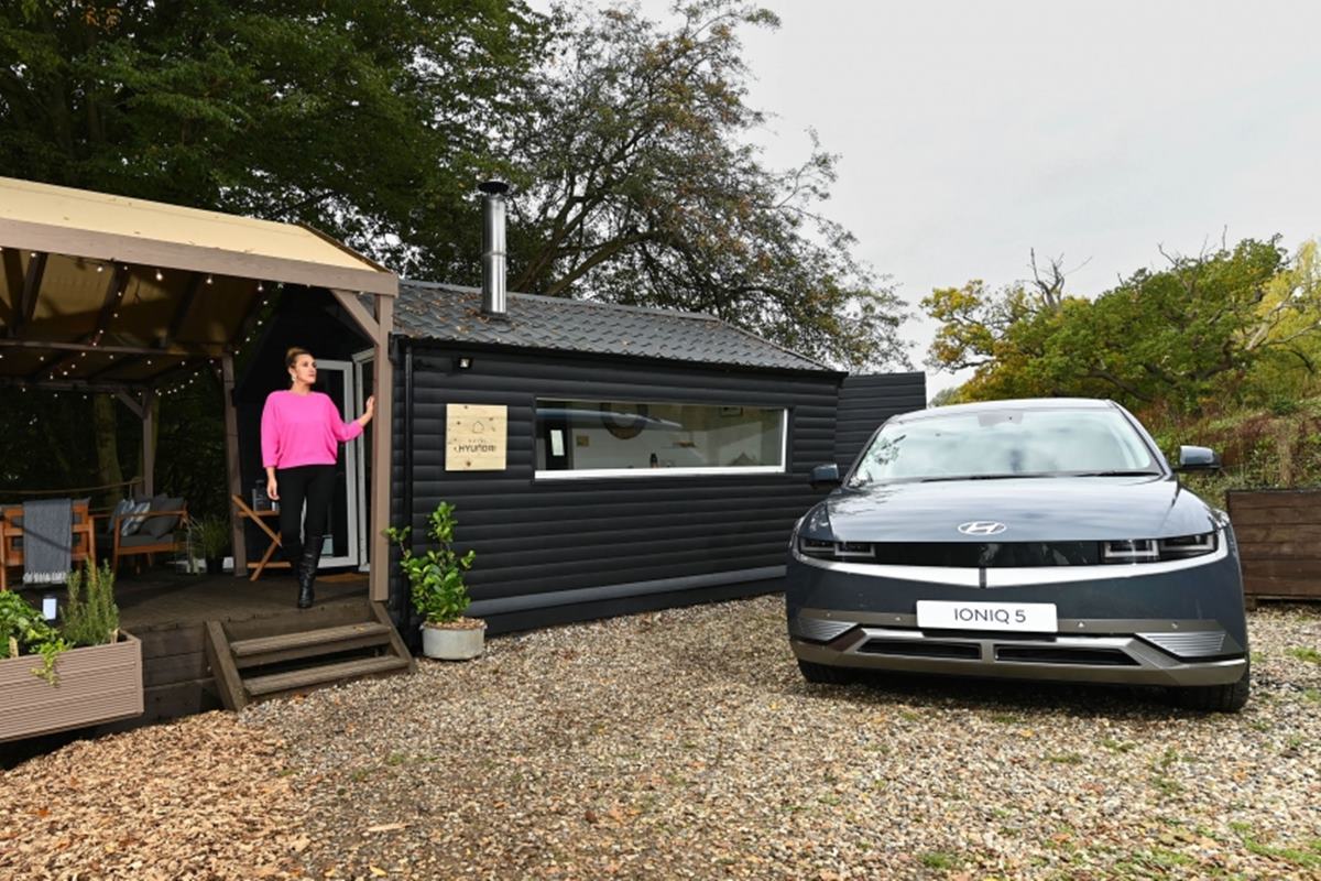 V2L로 운영되는 호텔 현대.jpg