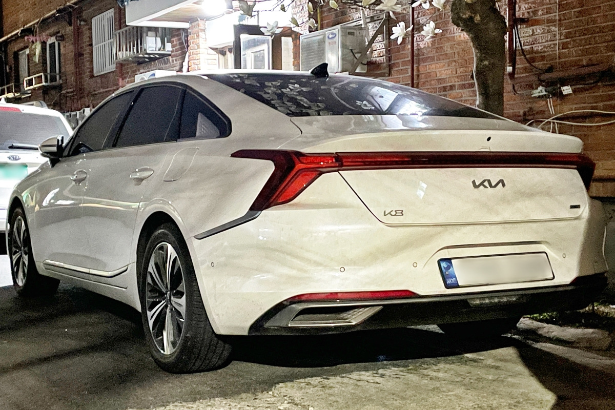 기아-K8-7.jpg