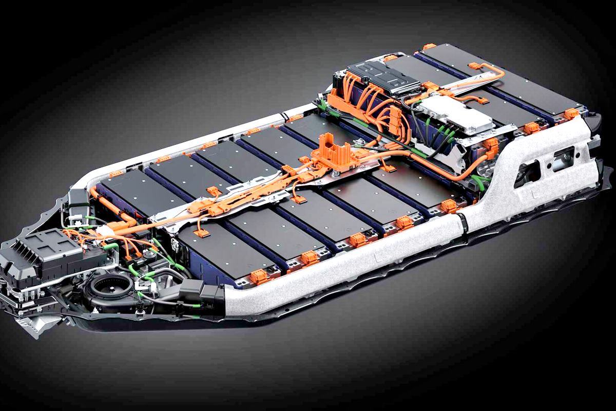 2023년형 UX300e에 탑재될 고용량 배터리.jpg