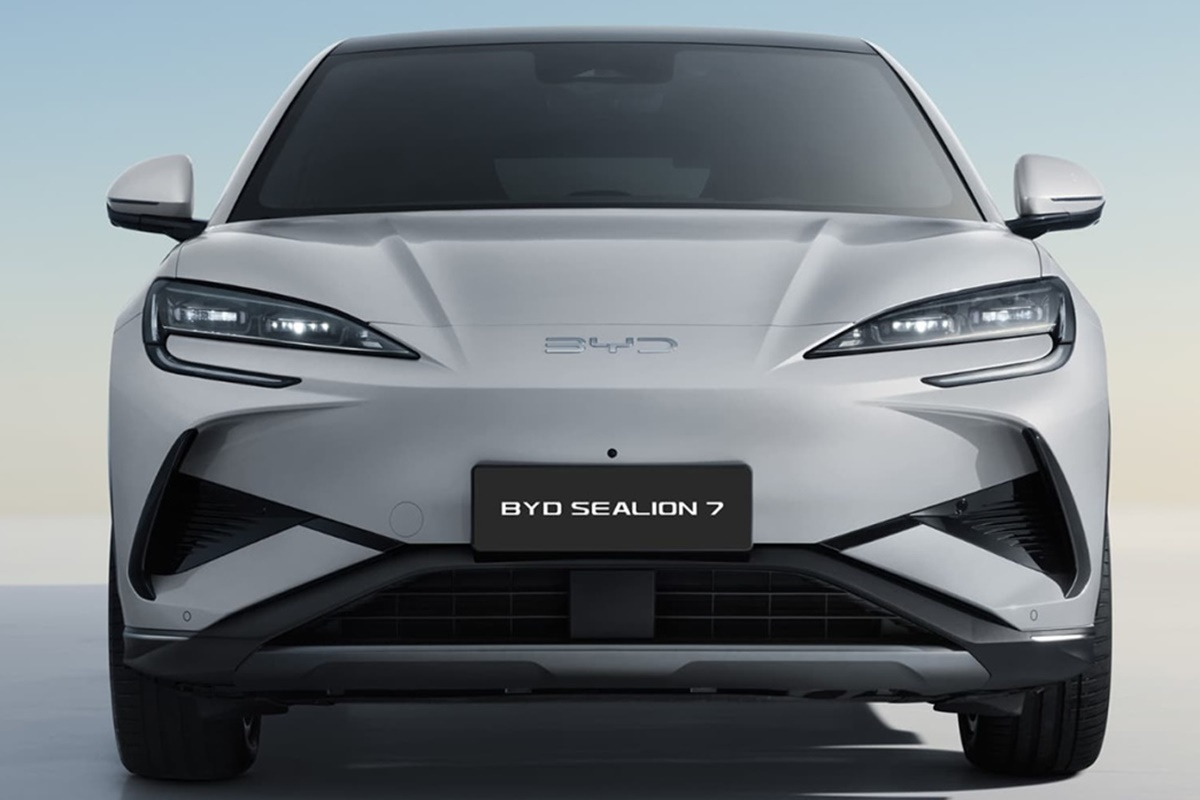 byd-sealion-7-exterior-02-l-1.jpg