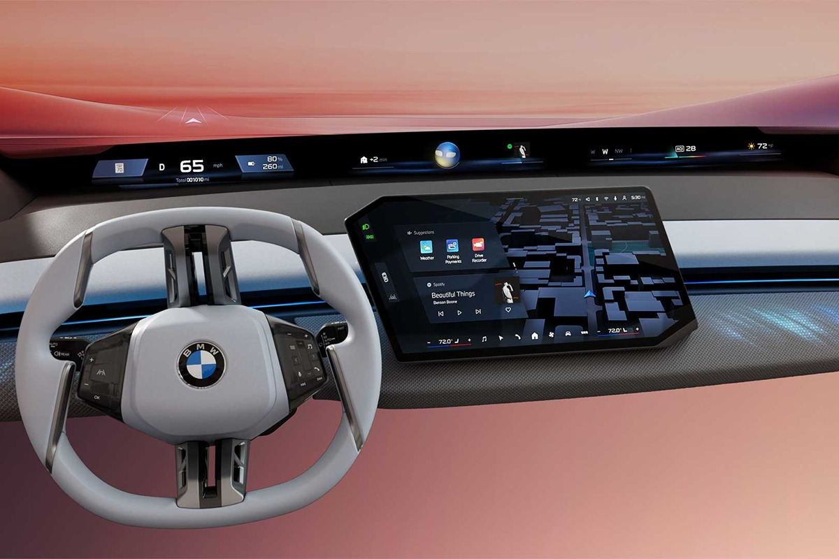 P90584176-new-bmw-panoramic-idrive-revolutionises-vehicle-operation-visionary-technology-package-for-the-neue-1920px.jpg
