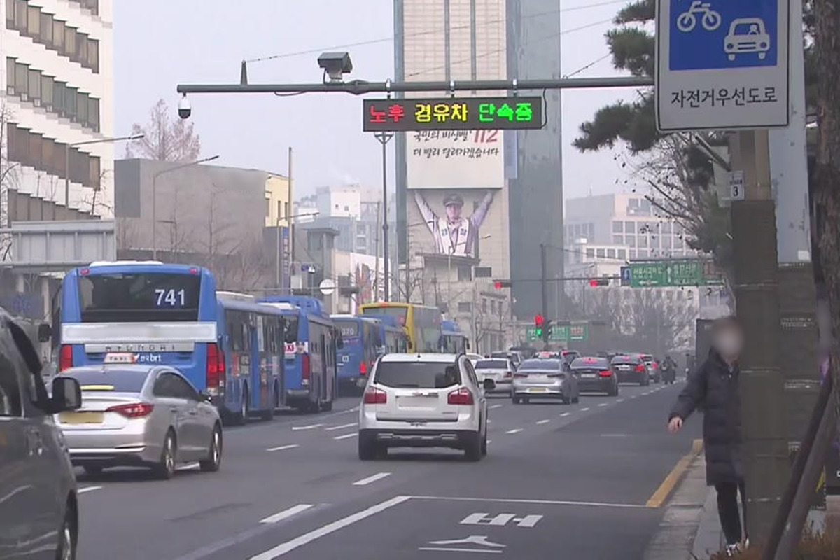 5_노후 경유차 통행 단속 현장.jpg