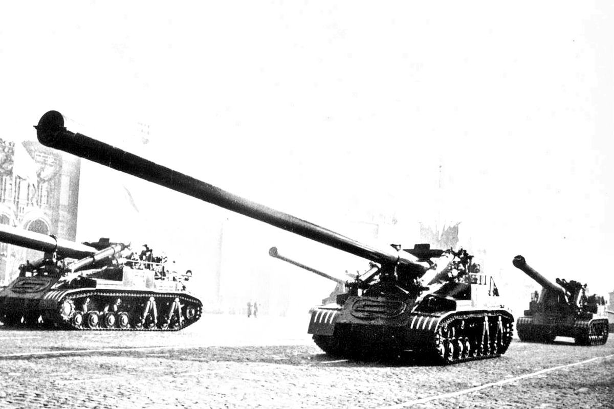 소련의 2B1 오카.jpg