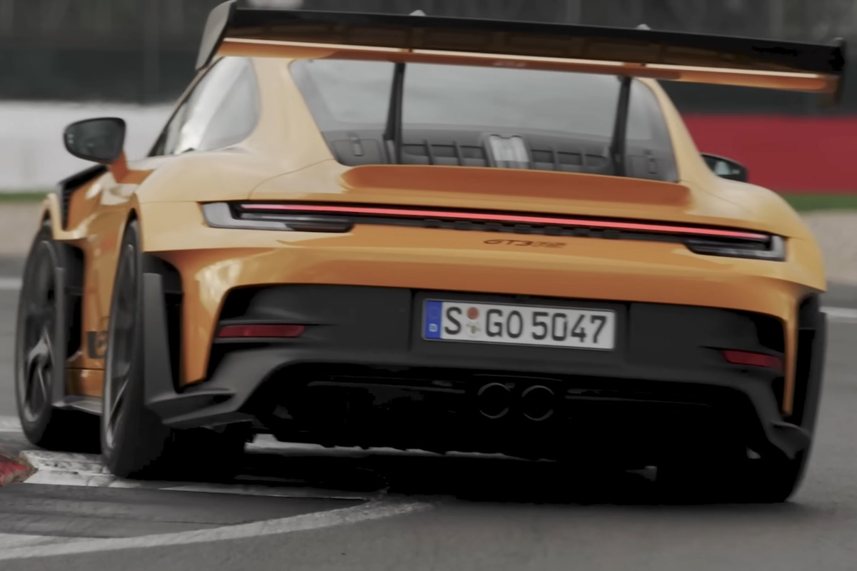 2_YouTube 'Colletcing Cars'_2.jpg