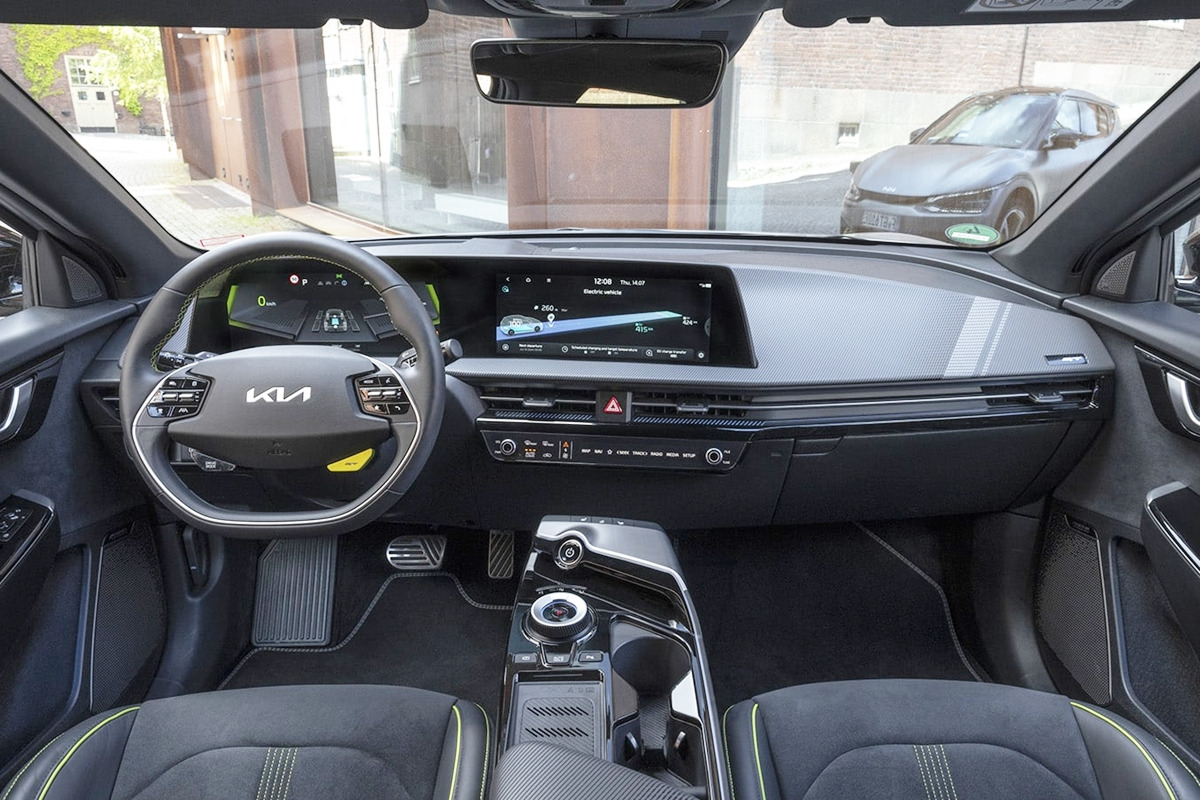 3_기아 EV6 GT 인테리어_'Actualidad Motor'.jpg