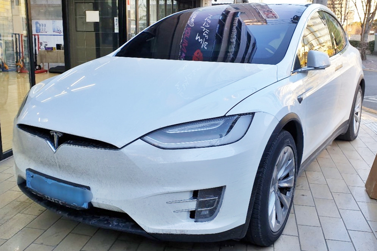 6_테슬라 모델 X_네이버 남차카페 '화성ll빡구'님.jpg