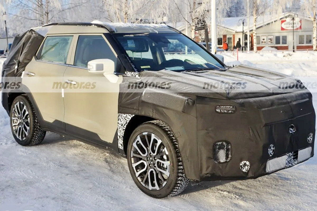 1_쌍용 토레스 전기차 유럽에서 테스트카 포착_Motor es.jpg