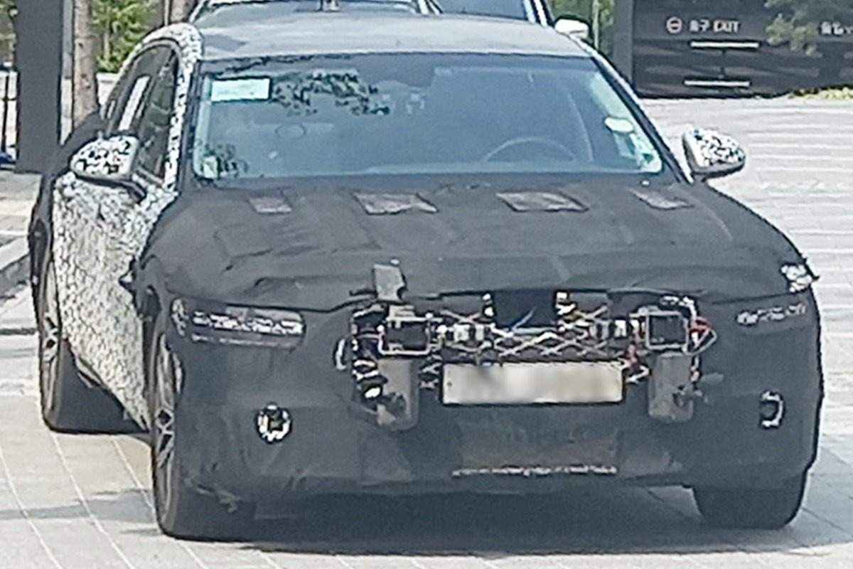 G90 스파이샷.jpg