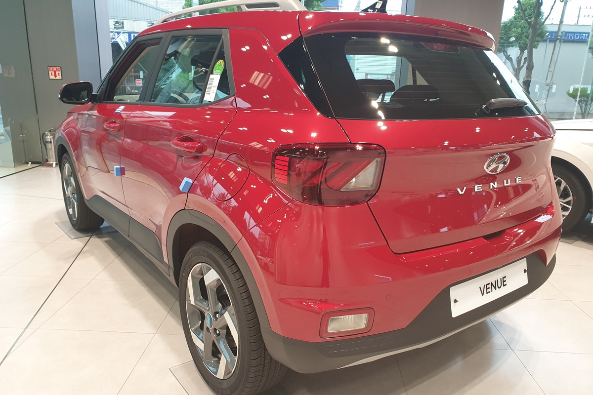 4_현대 베뉴_Wikipedia.jpg