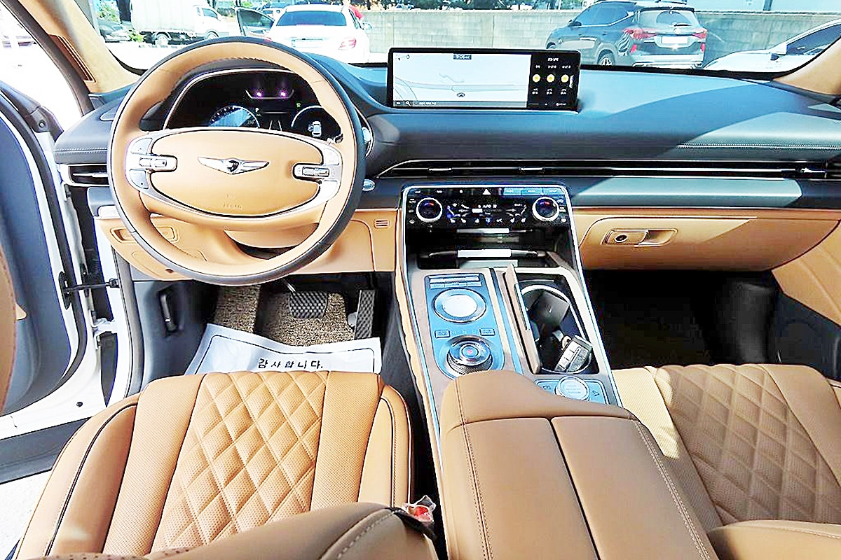 0_제네시스 GV80 인테리어.jpg