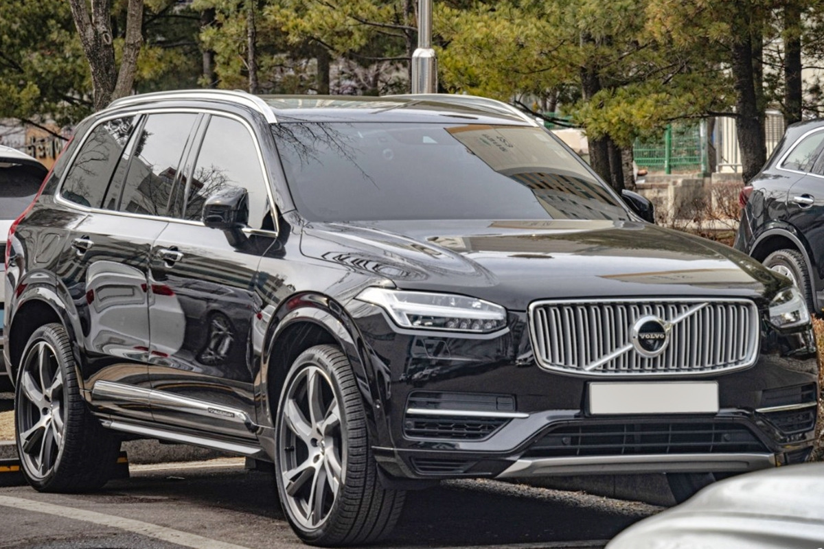 6_볼보 XC90.jpg