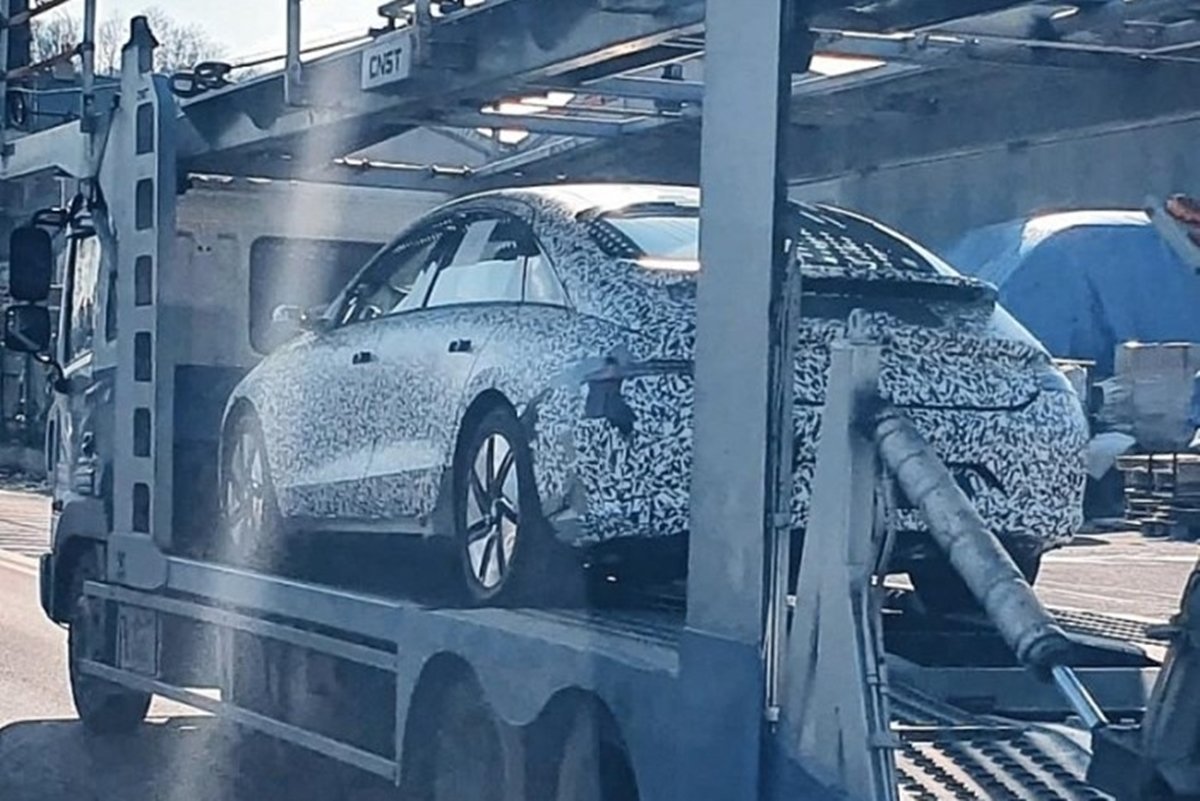 5 아이오닉 6 테스트카   네이버 전기차 동호회 - 복사본.jpg