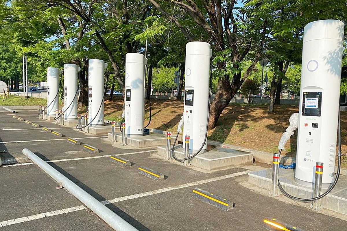 5_전기차 충전소.jpg