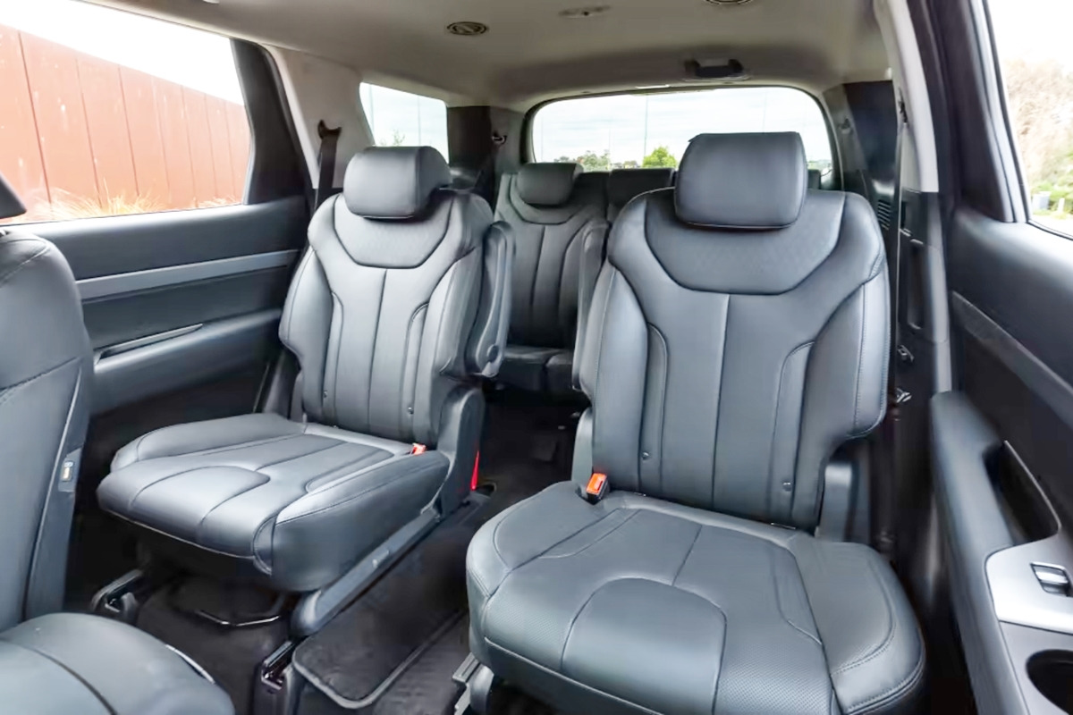 3_현대 팰리세이드 2~3열.jpg